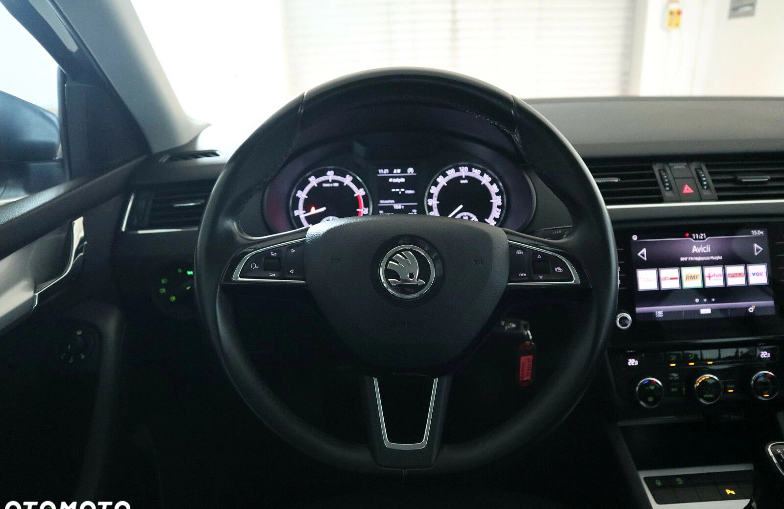 Skoda Octavia cena 69900 przebieg: 139498, rok produkcji 2018 z Olsztyn małe 191
